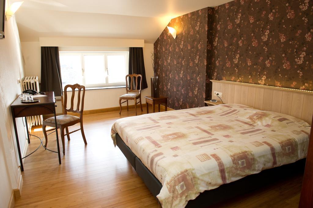 Auberge Saint-Martin Orchimont Room photo