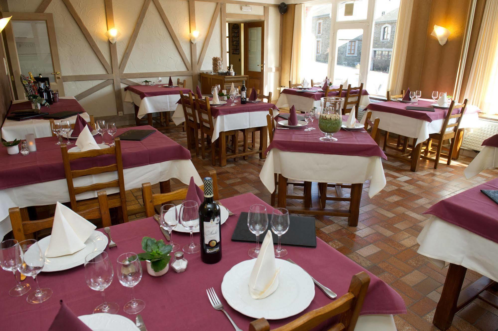 Auberge Saint-Martin Orchimont Exterior photo