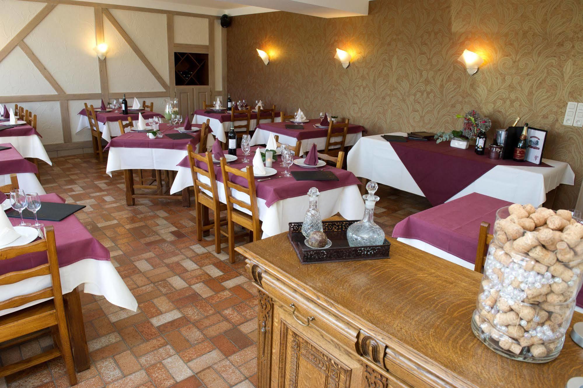 Auberge Saint-Martin Orchimont Exterior photo
